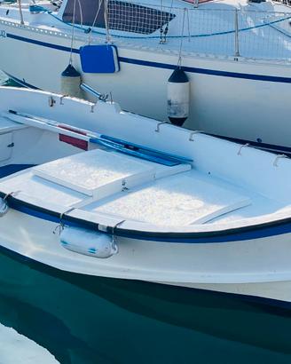 Gozzo ligure 6mt con entrobordo