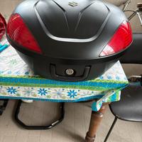 Bauletto originale Suzuki con piastra originale