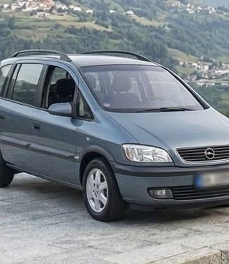 Opel Zafira 1.8 Benzina (7 Posti) – Anno 2000