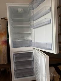 Frigorifero Beko combinato