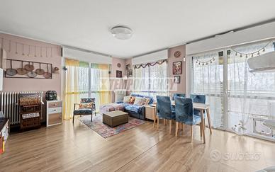 Trilocale con terrazzo panoramico e box in elegant