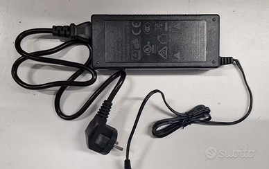 Alimentatore 54.4V 2.68A 145W per bici elettrica