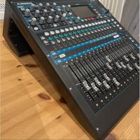 Mixer Digitale Allen  Heath Q16