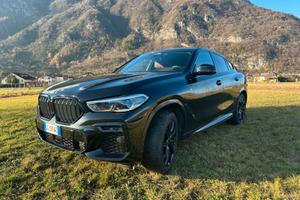 BMW X6 10/2021 121.000 km