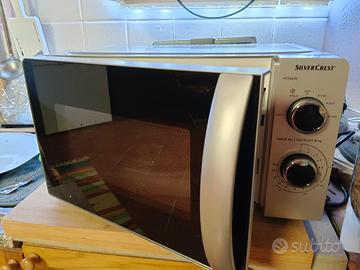 forno a microonde 
