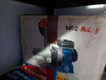 macchina passa pomodoro 