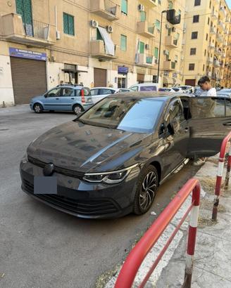 golf 8 2.0 116cv allestimento posteriore maxston