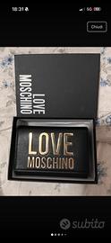 Portafoglio Moschino