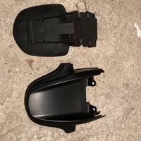 Porta targa e tegolino ducati monster