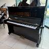 pianoforte-verticale-kawai-ku-3d