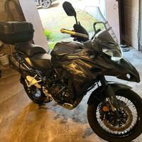 Benelli trk 502x