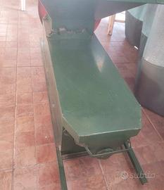 pigiatrice per vendemmia 