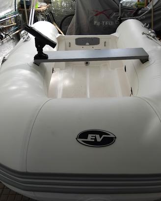 gommone Eurovinil bianco in vetroresina  