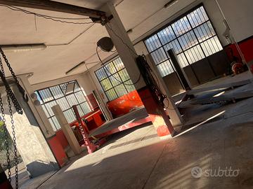 Magazzino-garage -spazio commerciale