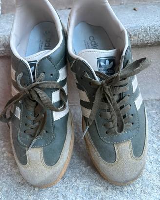 Adidas Samba 40