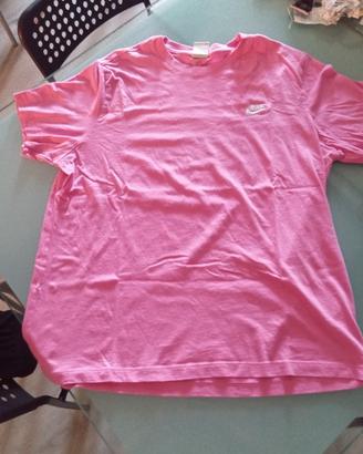 maglietta Nike rosa 