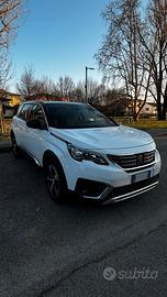Peugoet 5008 1.5 Allure Pack
