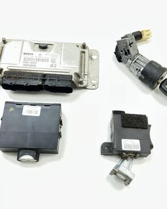 KIT CHIAVE PEUGEOT 107 1° Serie 0261208702 (05>)
