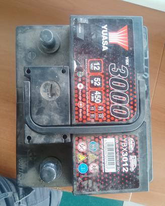 batteria yuasa 52 Ah