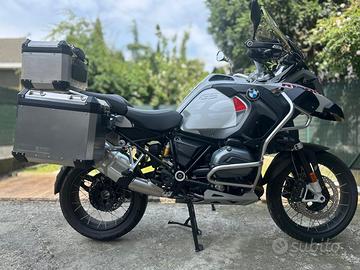 Bmw gs 1200 adventure