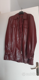 Giacca in pelle di colore bordeaux