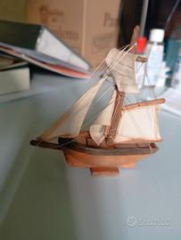 barca modellino legno