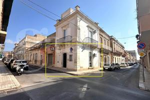 Laboratorio Avola [Cod. rif 3336324ACG]
