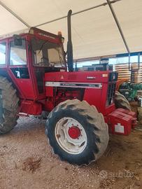 trattore agricolo 