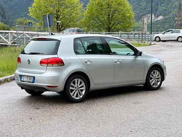 GOLF 6