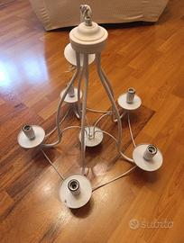Lampadario bianco