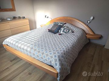 Letto matrimoniale con rete e materasso