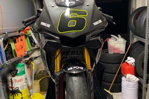Yamaha R1 2016