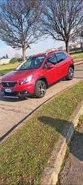 Peugeot 2008  1.2  benzina Pure Tech Automatica.