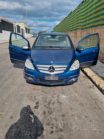 Ricambi Mercedes Classe B t245 200 CDI 640941