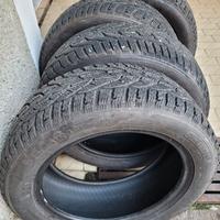 4 gomme invernali 205/55/16 Taurus (Michelin)