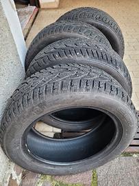 4 gomme invernali 205/55/16 Taurus (Michelin)