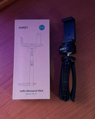 Bastone Selfie Stick Bluetooth AUKEY con Treppiede