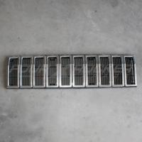 Calandra mascherina griglia Jeep Cherokee XJ