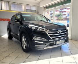 HYUNDAI Tucson 1.7 CRDi XPossible UNIPRO