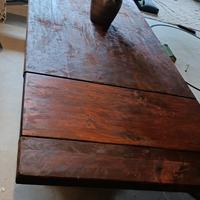 tavolo il legno massello 