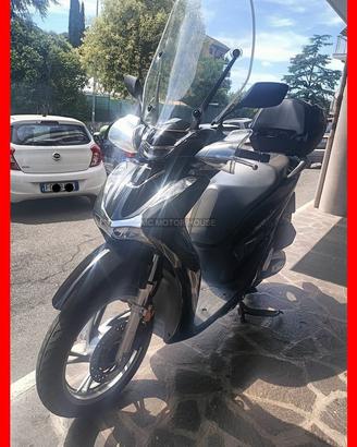Honda sh 150 /permute/garanzia/rate senza busta/e5