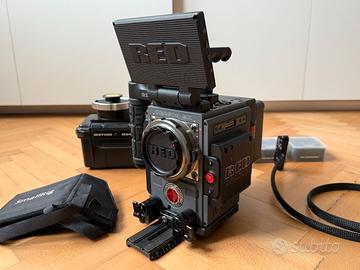RED Scarlet-W 5K Kit Cinema Completo - Solo 455h