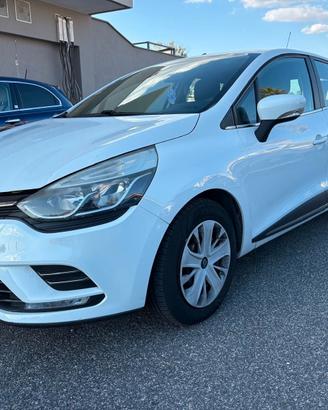 Renault Clio 1.2 75CV 5 porte Life