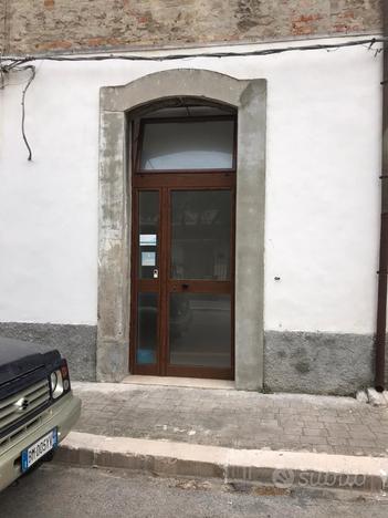 Locale ristrutturato
