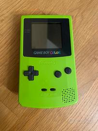 Gameboy Color verde piu pokemon giallo