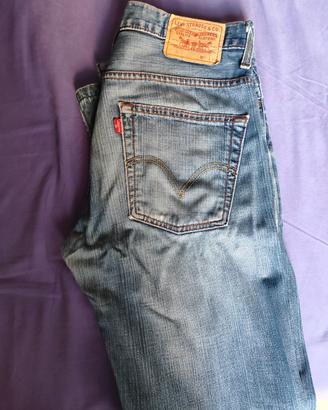 JEANS LEVI'S USATO