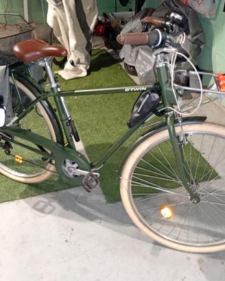 City Bike BTwin ruote 700x450