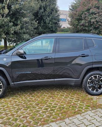 Jeep Compass 4xe trailhawk 240 cv full optional