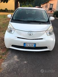 Toyota IQ