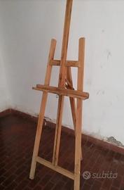 Cavalletto per pittori.